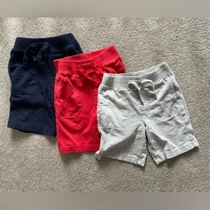 GAP Playtime favorite boys shorts - 4t